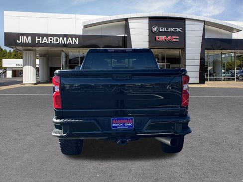 Certified 2022 Chevrolet Silverado 2500 LTZ w/ LTZ Plus Package image 6