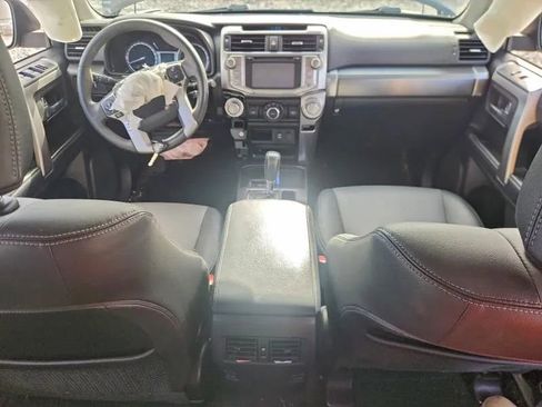 Used 2019 Toyota 4Runner SR5 image 8