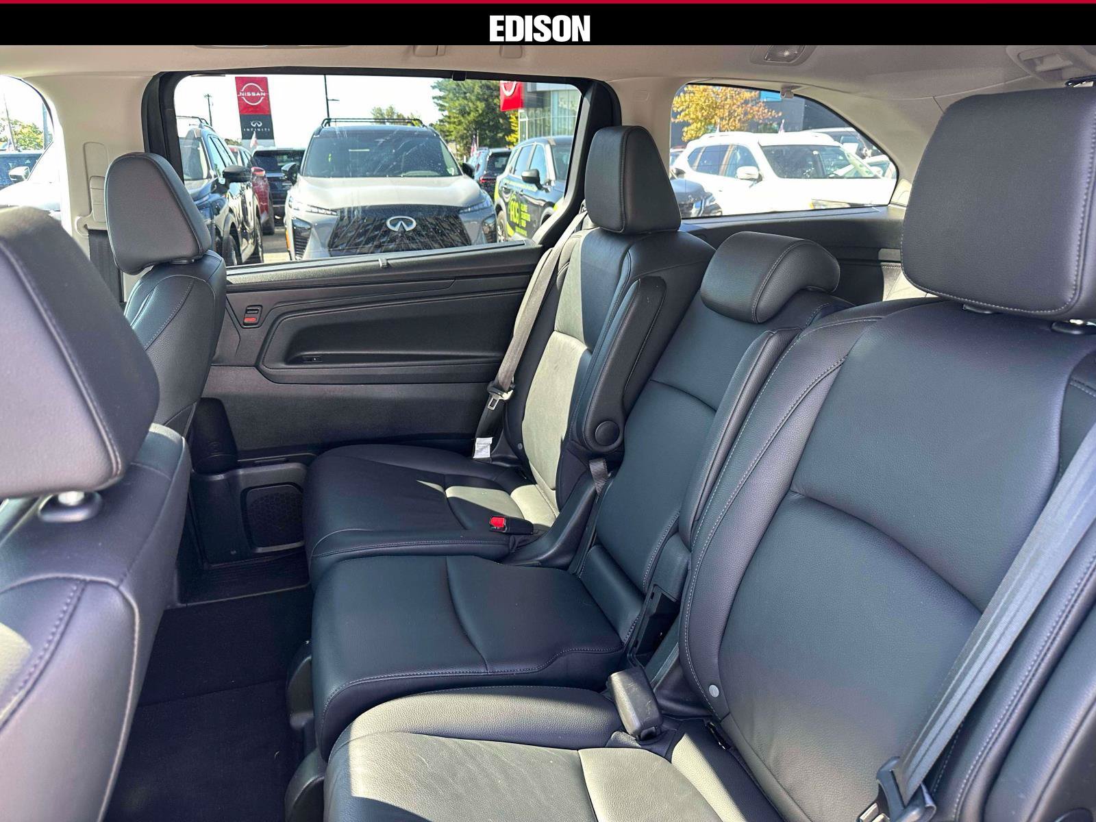 Used 2025 Honda Odyssey EX-L image 10