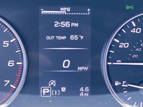 New 2026 Subaru Crosstrek 2.0i Premium AWD/4WD image 12