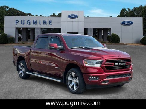 Used 2023 RAM 1500 Laramie AWD/4WD image 1