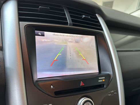 Used 2013 Ford Edge SEL image 22