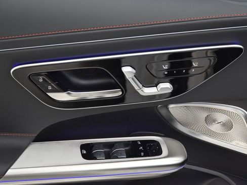 New 2026 Mercedes-Benz CLE 53 AMG 4MATIC Cabriolet image 17