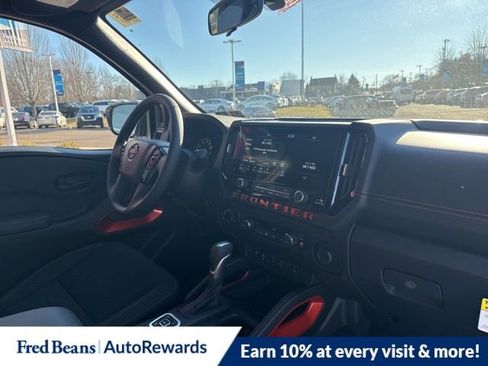 New 2026 Nissan Frontier PRO-4X w/ Pro-4x Convenience Package image 11