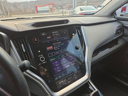 Used 2020 Subaru Outback Limited image 31