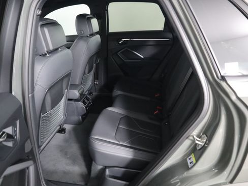 Used 2025 Audi Q3 2.0T Premium w/ Convenience Package image 23