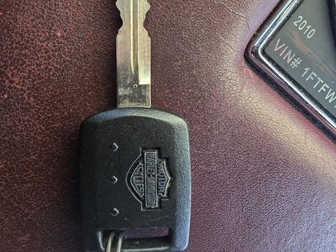 Used 2010 Ford F150 Harley-Davidson image 15