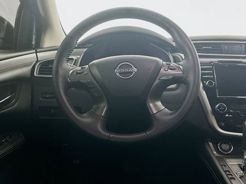 Used 2023 Nissan Murano SV w/ SV Midnight Edition Package image 17