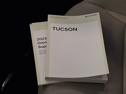 Used 2023 Hyundai Tucson Limited image 27