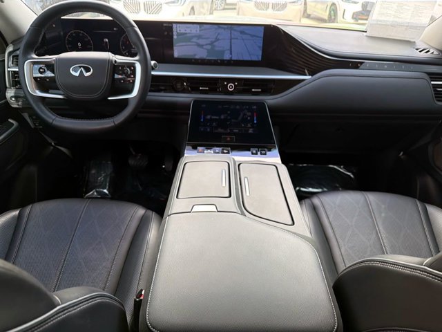 Used 2025 INFINITI QX80 Sensory AWD/4WD image 13