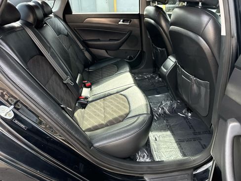 Used 2015 Hyundai Sonata Sport w/ Option Group 04 FWD image 14
