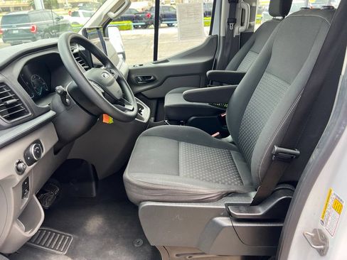 Used 2023 Ford Transit 350 XLT RWD image 17