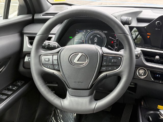 Certified 2024 Lexus UX 250h F Sport AWD/4WD image 15