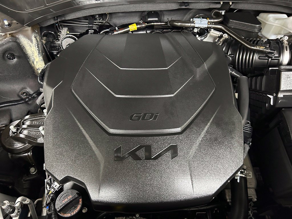 Used 2025 Kia Telluride EX w/ EX Captain's Chair Package AWD/4WD image 10