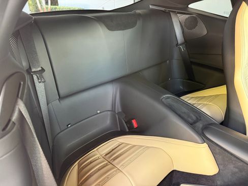 Used 2022 Ferrari Roma RWD image 37