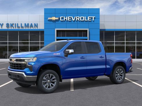 New 2025 Chevrolet Silverado 1500 LT w/ Z71 Off-Road Package image 2