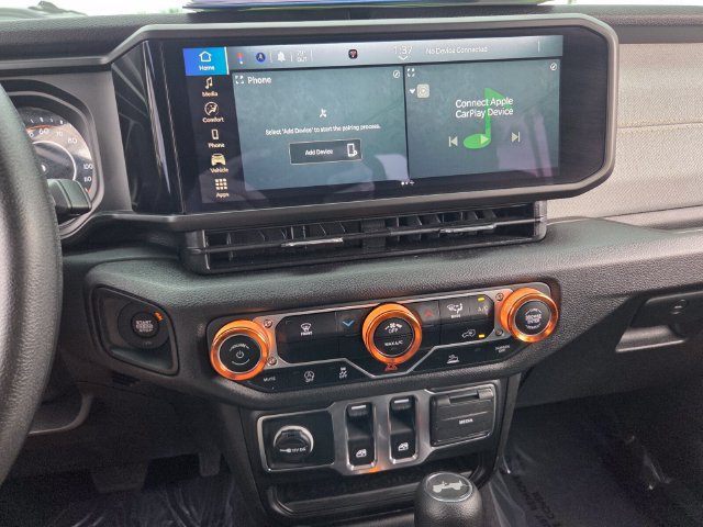 Certified 2025 Jeep Wrangler Sport AWD/4WD image 22