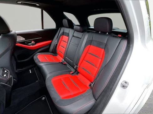 Used 2025 Mercedes-Benz GLE 53 AMG 4MATIC image 16