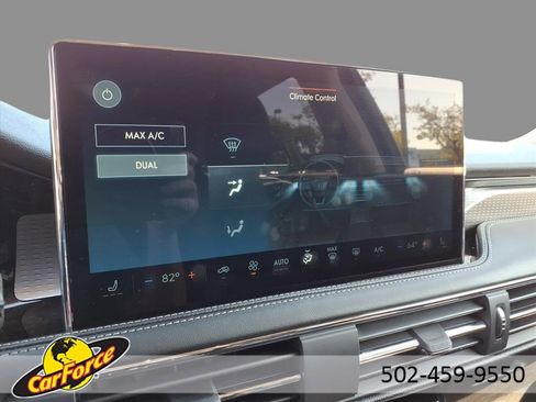 Used 2024 Lincoln Corsair Reserve w/ Jet Appearance Package image 26