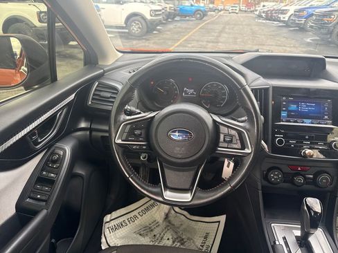 Used 2019 Subaru Crosstrek 2.0i Premium AWD/4WD image 18