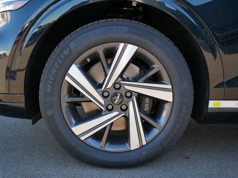 New 2026 Genesis GV70 3.5T Sport Advanced image 3