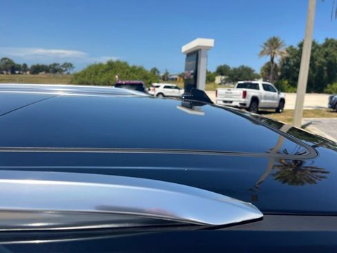 Used 2024 GMC Yukon Denali w/ Advanced Technology Package RWD image 7