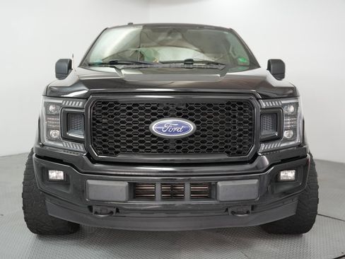 Used 2018 Ford F150 XL w/ Equipment Group 101A Mid image 2