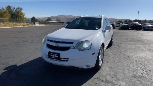 Used 2014 Chevrolet Captiva Sport LT FWD image 3