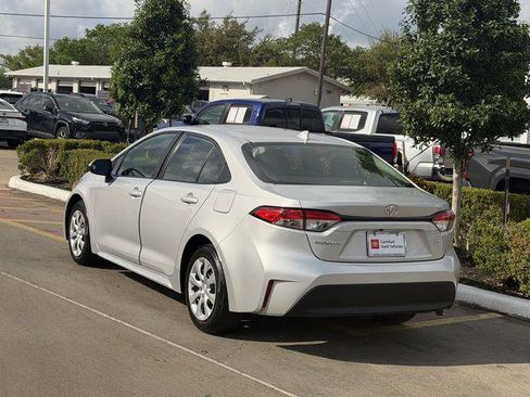 Certified 2024 Toyota Corolla LE image 5
