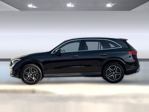 Certified 2026 Mercedes-Benz GLC 300 4MATIC image 2