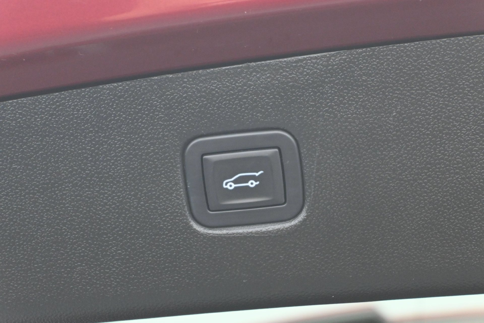 Used 2019 Chevrolet Blazer RS FWD image 16
