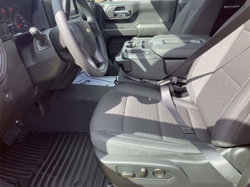 New 2026 Chevrolet Silverado 1500 Custom image 16