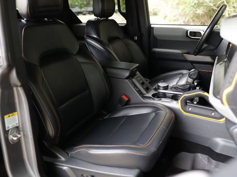 Used 2023 Ford Bronco Badlands AWD/4WD image 30