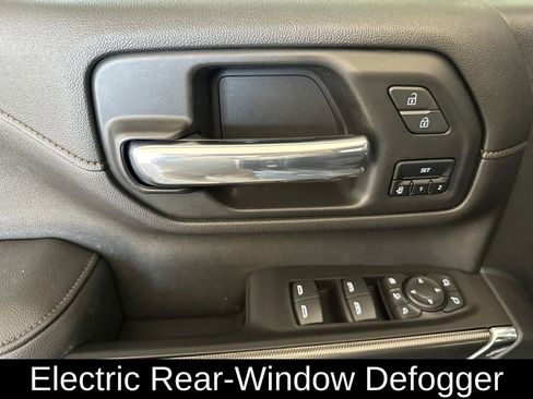 Used 2020 GMC Sierra 2500 AT4 w/ AT4 Premium Package image 12