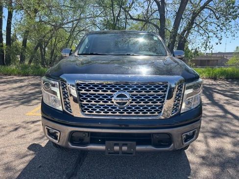 Used 2017 Nissan Titan Platinum Reserve w/ Off-Road Package AWD/4WD image 2