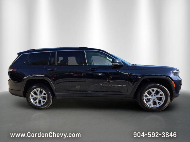 Used 2023 Jeep Grand Cherokee L Limited RWD image 7