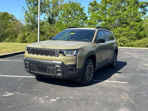 New 2026 Jeep Cherokee Laredo AWD/4WD image 34