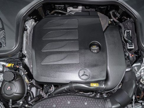 Used 2022 Mercedes-Benz E 350 Sedan image 23