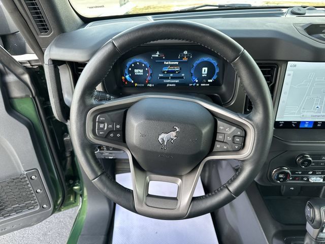 Used 2025 Ford Bronco Badlands AWD/4WD image 13