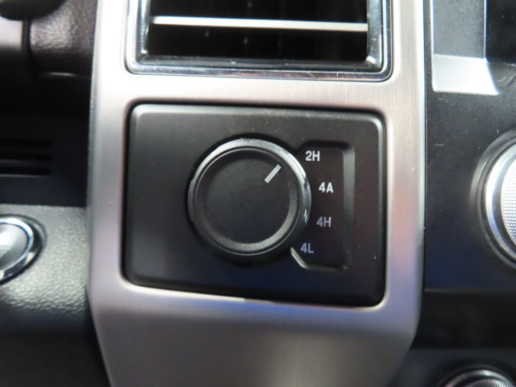 Used 2019 Ford F150 Platinum AWD/4WD image 45