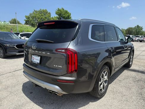 Used 2020 Kia Telluride EX w/ Towing Package AWD/4WD image 3