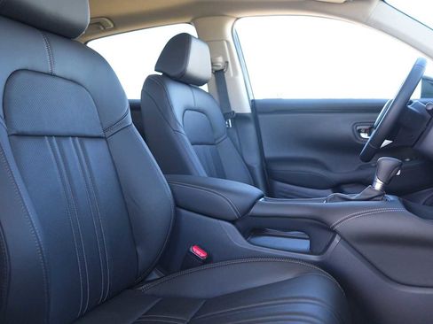 New 2026 Honda HR-V EX-L image 14