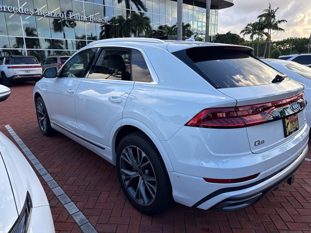 Used 2021 Audi Q8 Premium Plus w/ Premium Plus Package AWD/4WD image 6