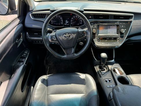 Used 2017 Toyota Avalon XLE Premium w/ All Weather Liner Package FWD image 28