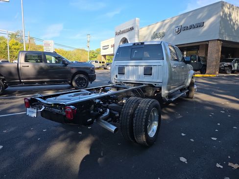 New 2026 RAM 5500 Laramie image 23