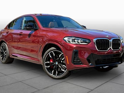 Certified 2022 BMW X4 M40i w/ Premium Package image 3