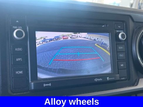 Used 2017 Toyota Tacoma SR5 image 11