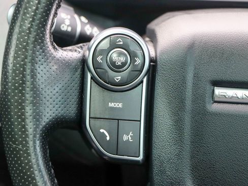Used 2016 Land Rover Range Rover Sport HSE image 28