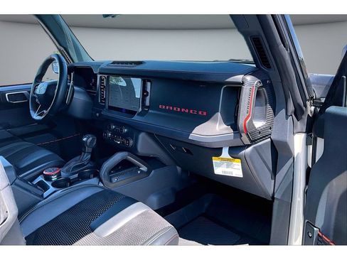 Used 2025 Ford Bronco Raptor AWD/4WD image 45