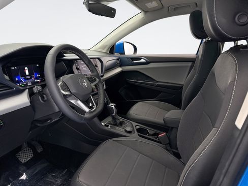 Used 2022 Volkswagen Taos SE image 10